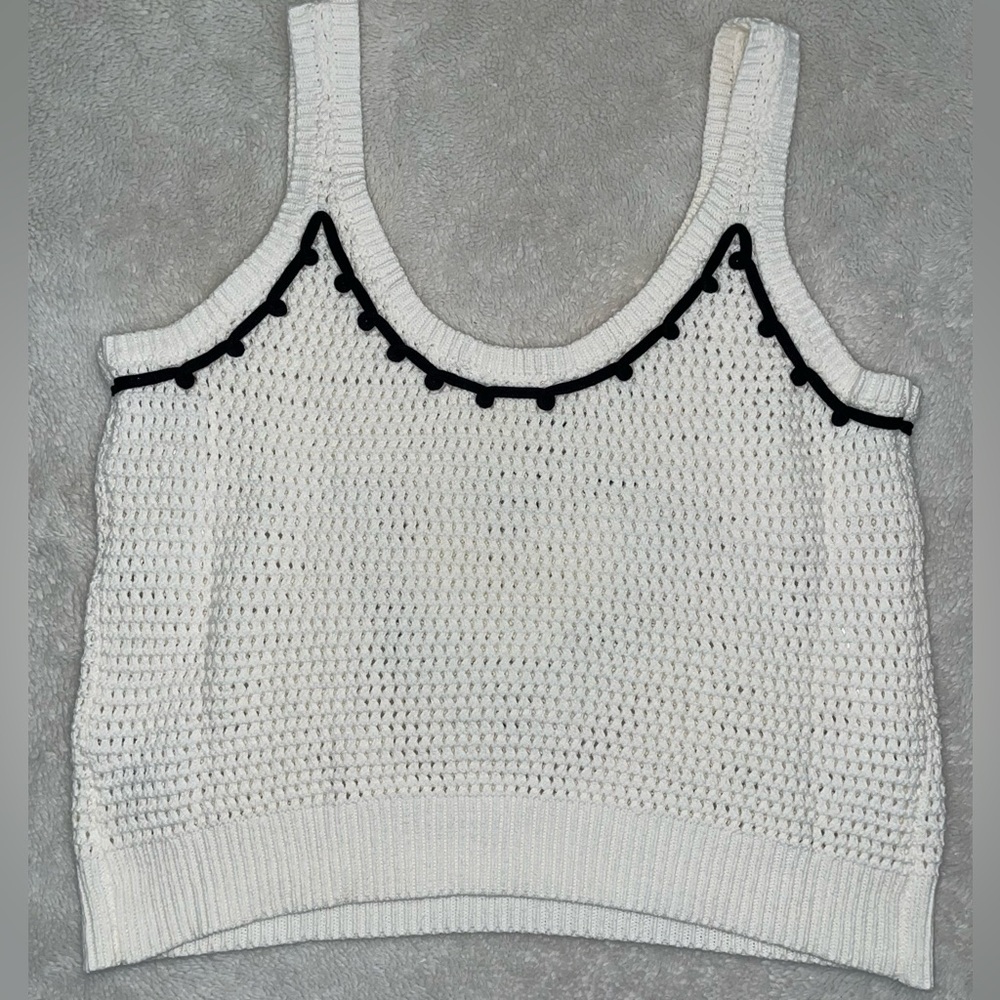 Lalavon White Knit Heart Embroidered Tank Top - Picture 6 of 7